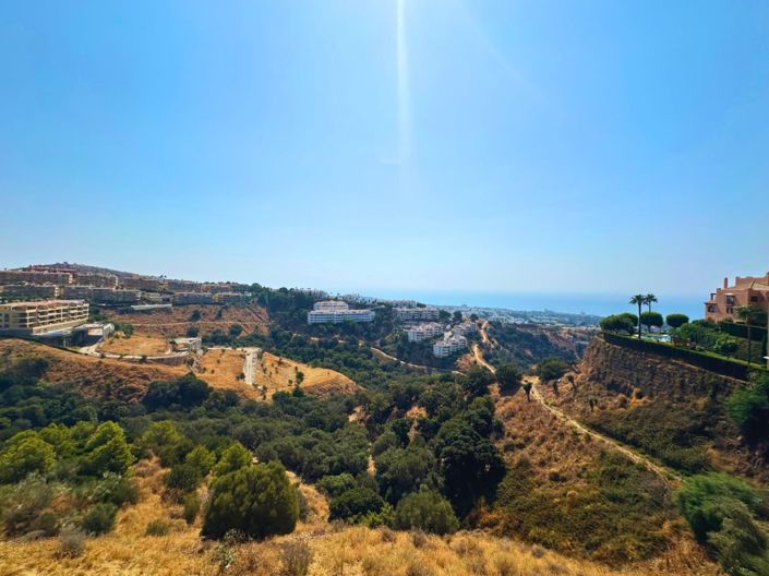 Image No.18-2 Bed Apartment for sale