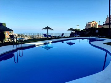 pool (2)