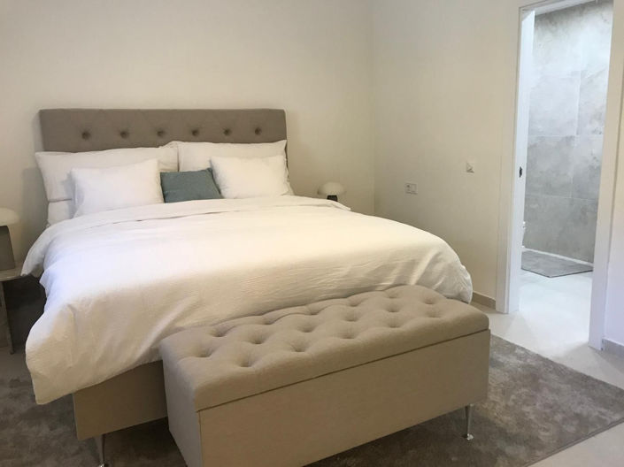 Image No.13-4 Bed Apartment for sale