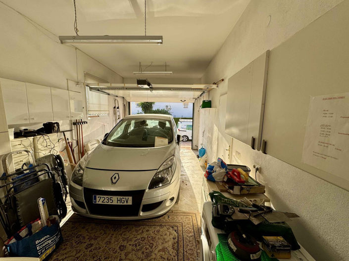 Image No.12-3 Bed Villa for sale