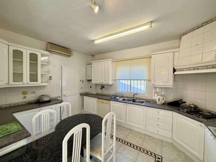 Image No.14-3 Bed Villa for sale