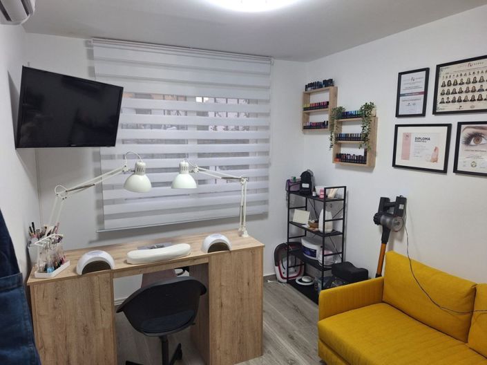 Image No.17-4 Bed Semi-Detached for sale