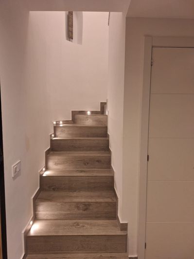 Image No.18-4 Bed Semi-Detached for sale