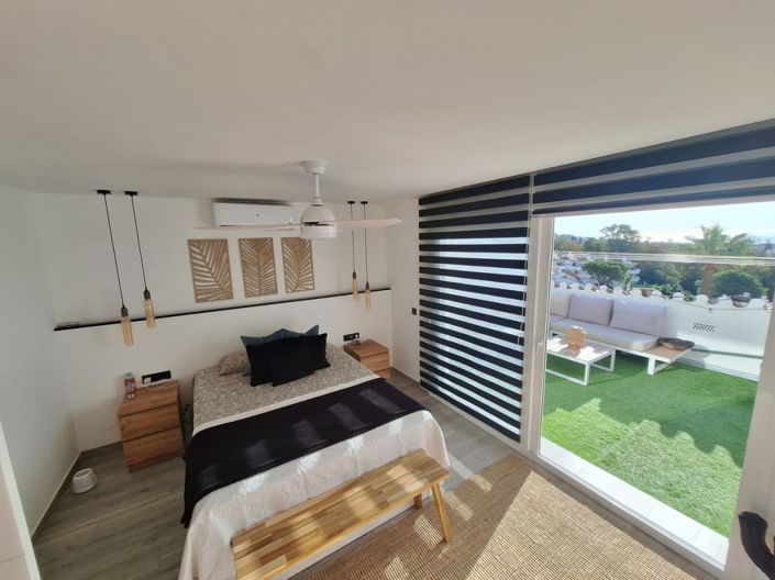 Image No.6-4 Bed Semi-Detached for sale