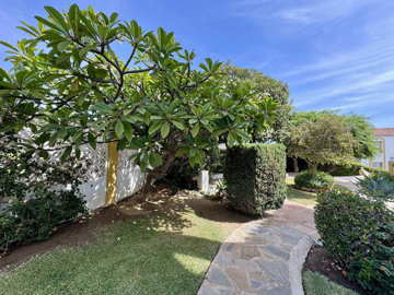 b98le8d7m9k3degpefzhs0lif8u4xzvzhwxtmggyekxx9