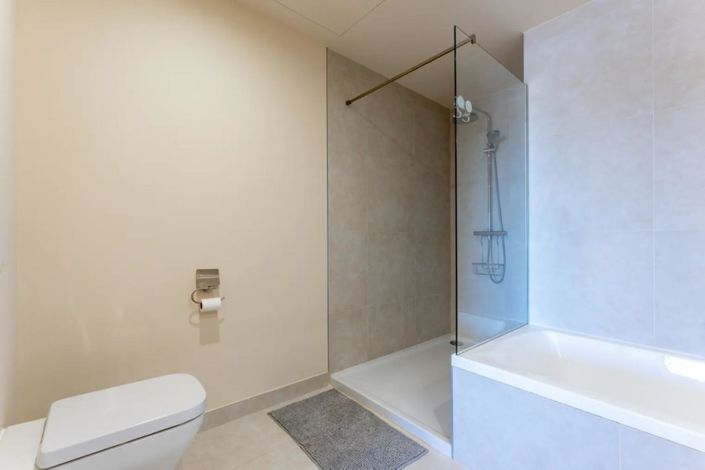 Image No.13-3 Bed Apartment for sale