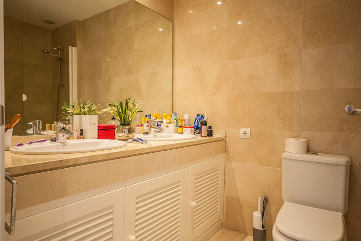 Image No.13-2 Bed Apartment for sale