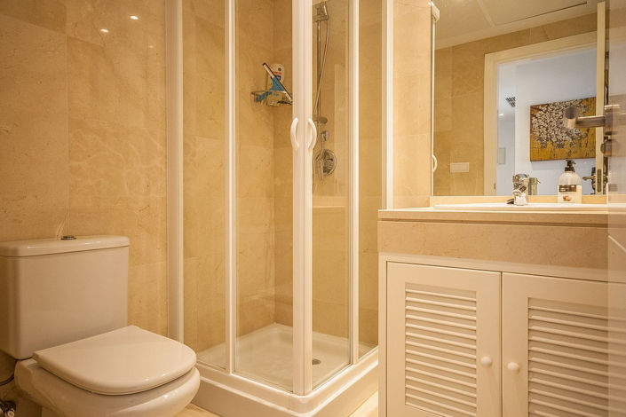 Image No.15-2 Bed Apartment for sale