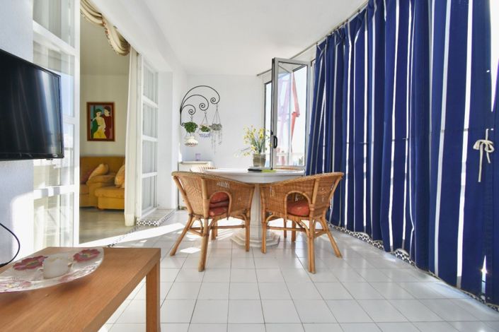 Image No.14-3 Bed Apartment for sale