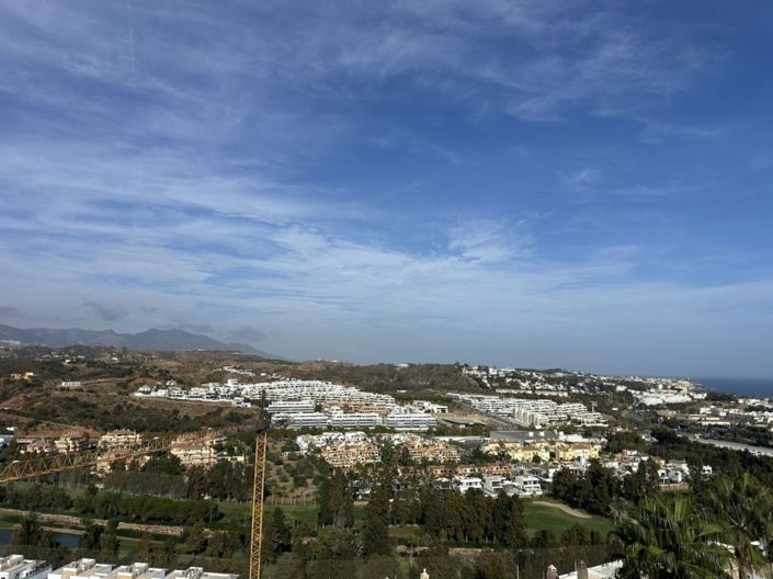 Image No.19-2 Bed Townhouse for sale