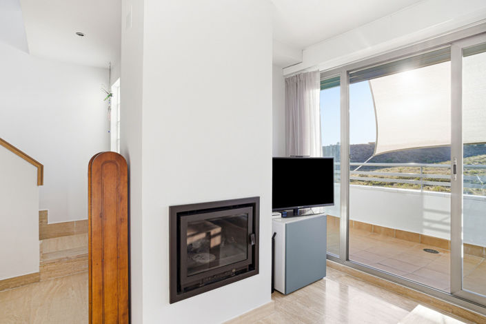 Image No.5-3 Bed Property for sale