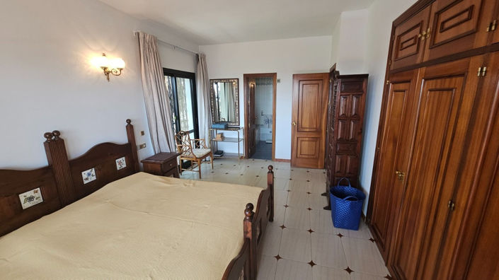 Image No.6-4 Bed Villa for sale