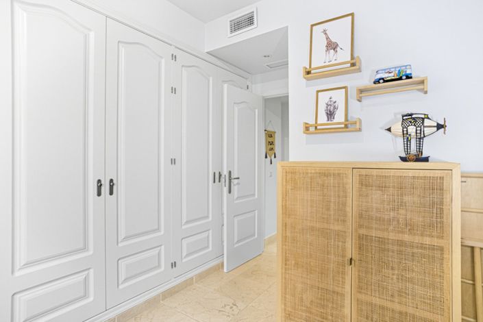 Image No.8-Appartement de 2 chambres à vendre à Estepona