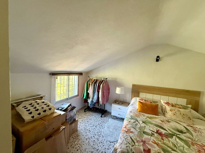 Image No.10-3 Bed Finca for sale