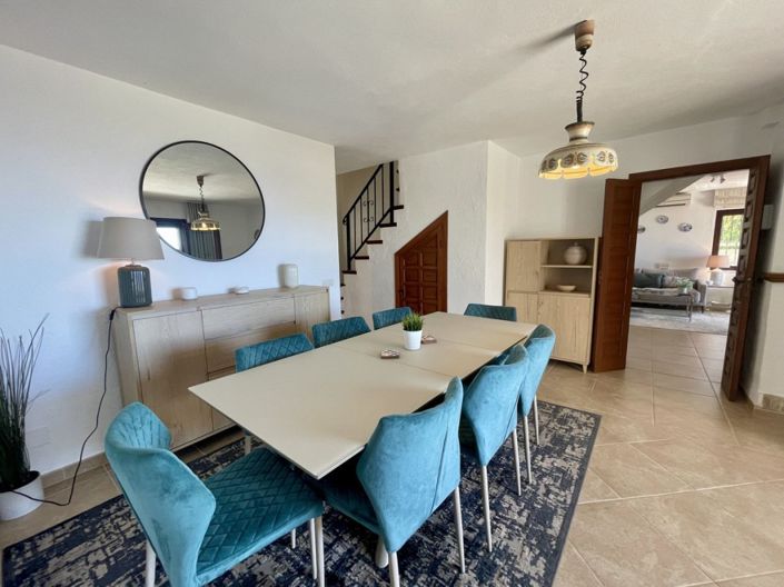 Image No.4-6 Bed Villa for sale