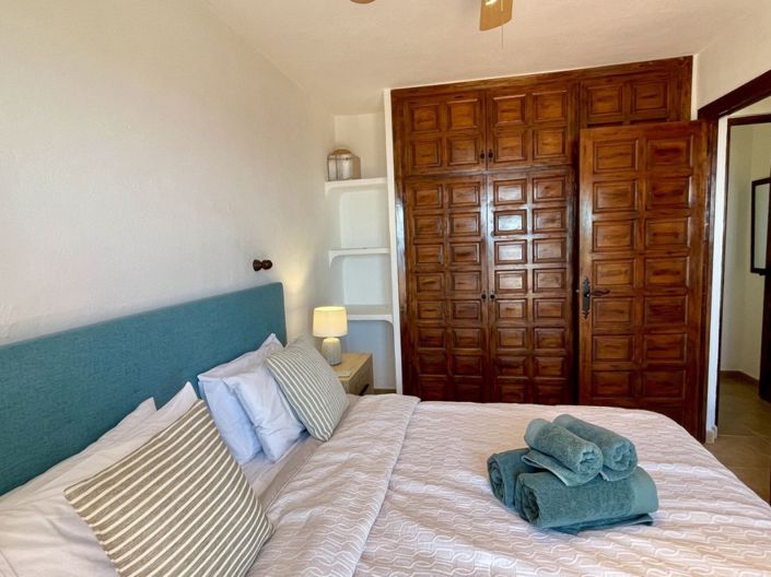 Image No.6-6 Bed Villa for sale