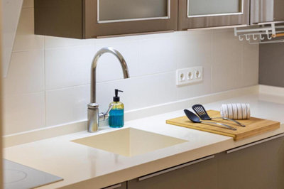 b98le8d7m9k3degpefzhs0lif8u4xzvzhwxtmggyekxx9