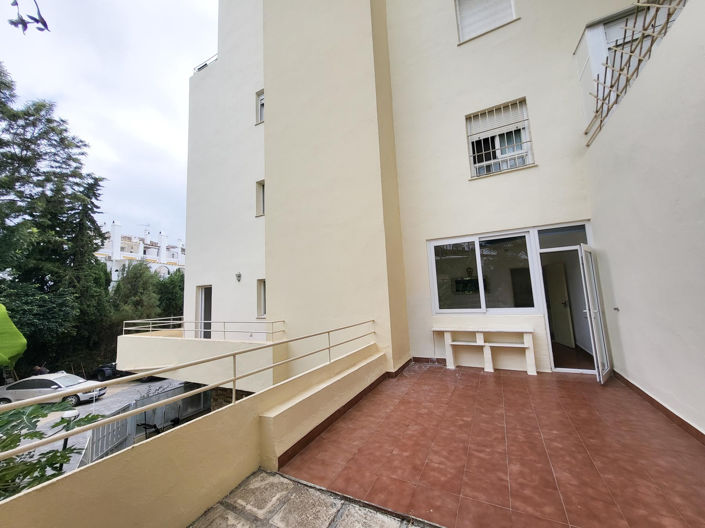 Image No.10-2 Bed Apartment for sale