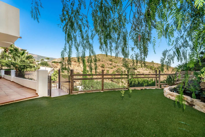 Image No.12-5 Bed Villa for sale