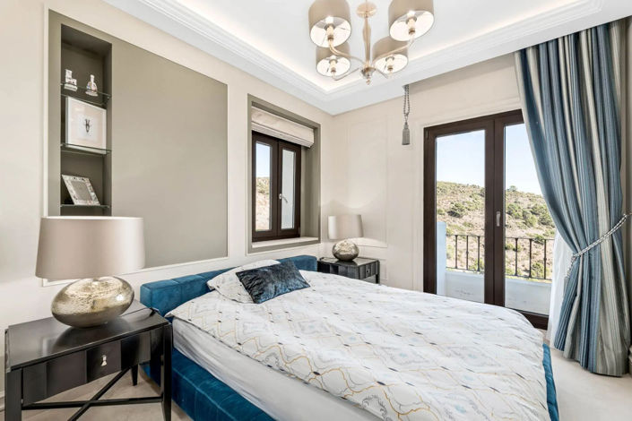 Image No.7-5 Bed Villa for sale