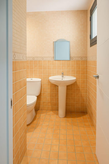 Image No.24-3 Bed Townhouse for sale