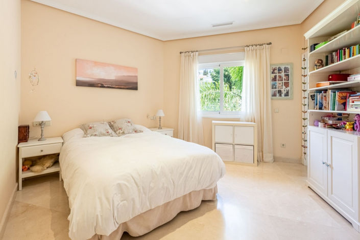 Image No.32-6 Bed Villa for sale