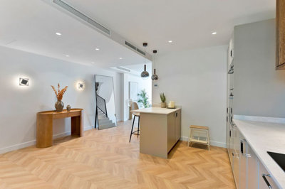 b98le8d7m9k3degpefzhs0lif8u4xzvzhwxtmggyekxx9