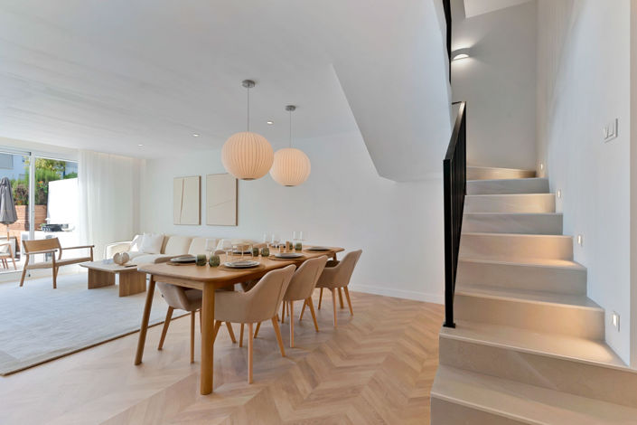 Image No.8-4 Bed Townhouse for sale