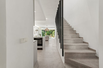 b98le8d7m9k3degpefzhs0lif8u4xzvzhwxtmggyekxx9