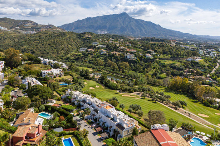 Image No.7-4 Bed Townhouse for sale