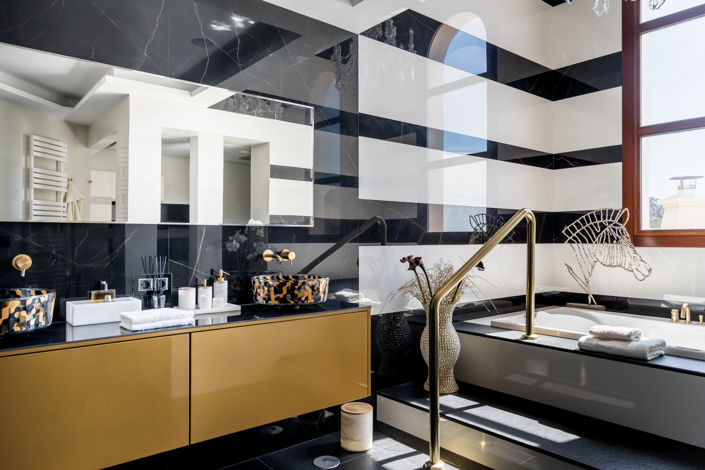 Image No.30-7 Bed Villa for sale