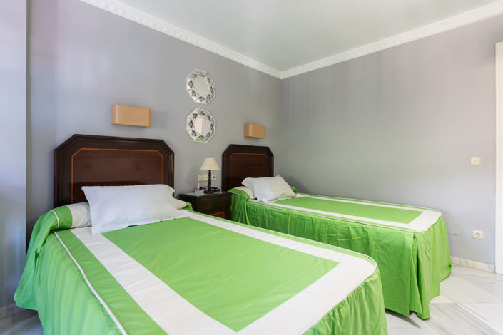 Image No.23-6 Bed Villa for sale