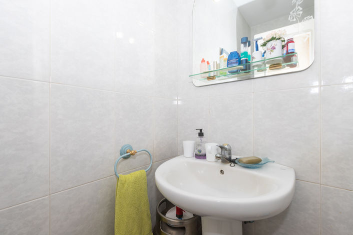 Image No.19-3 Bed Townhouse for sale