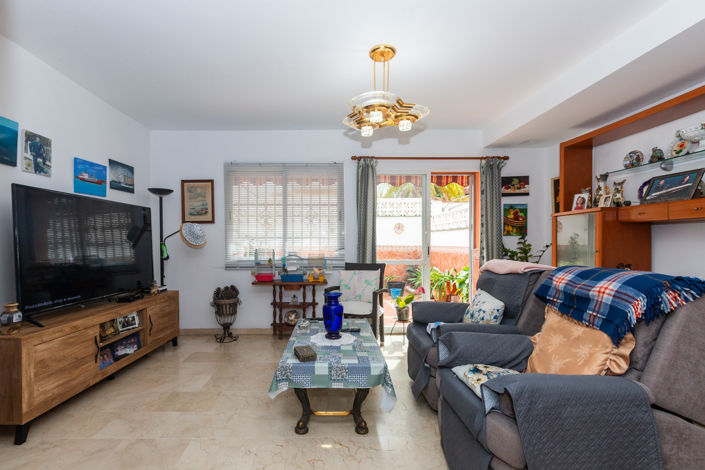 Image No.2-3 Bed Townhouse for sale