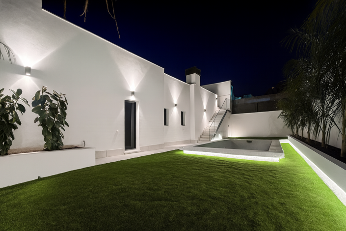 Image No.20-3 Bed Property for sale