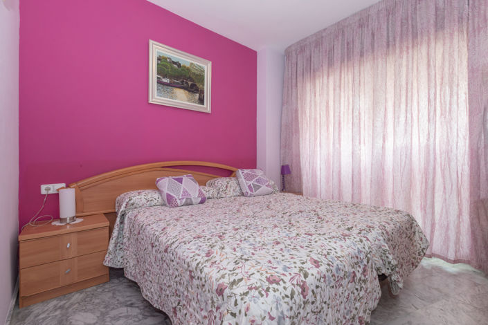 Image No.11-3 Bed Flat for sale