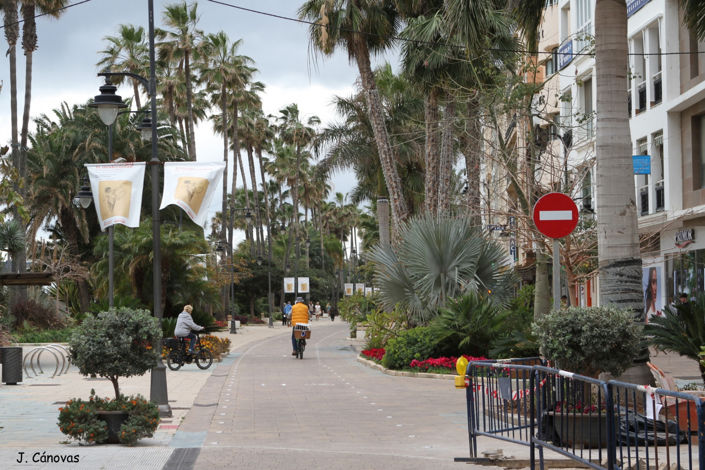 Image No.33-3 Bed Flat for sale