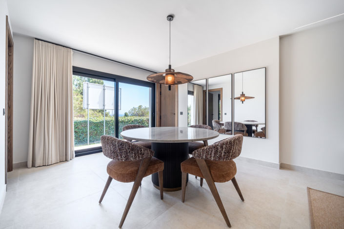 Image No.26-5 Bed Villa for sale