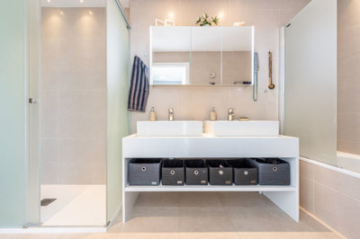 b98le8d7m9k3degpefzhs0lif8u4xzvzhwxtmggyekxx9