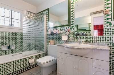 b98le8d7m9k3degpefzhs0lif8u4xzvzhwxtmggyekxx9