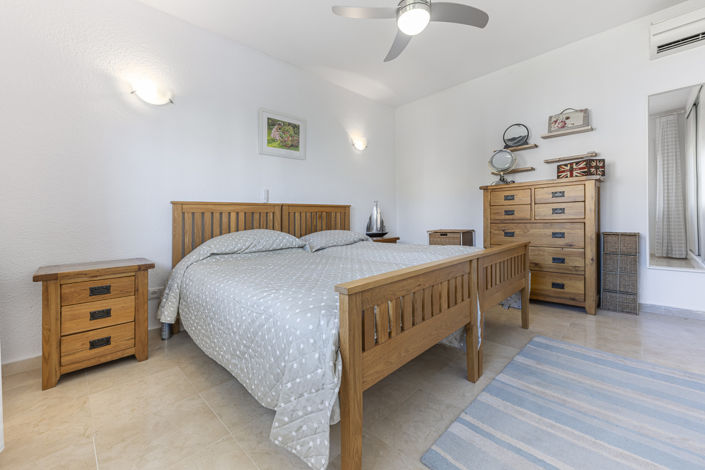 Image No.5-3 Bed House for sale