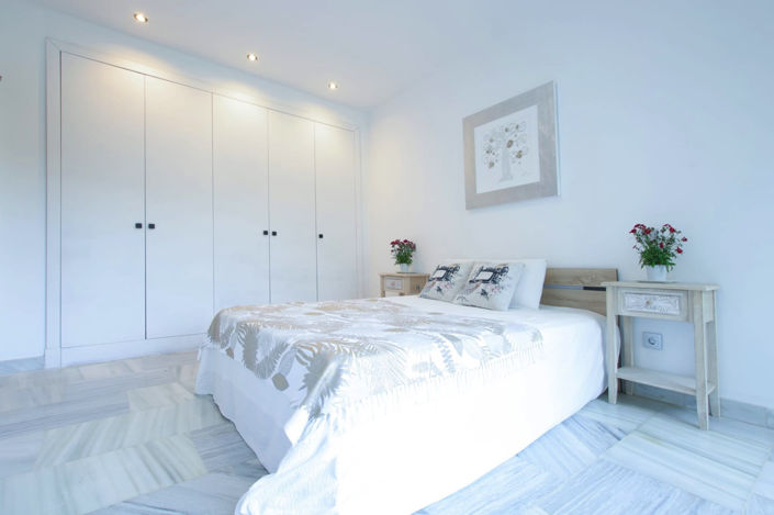 Image No.18-4 Bed Villa for sale