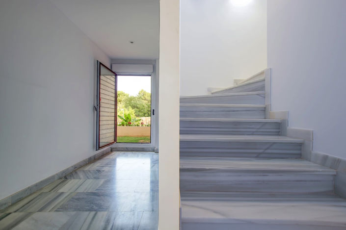 Image No.26-4 Bed Villa for sale