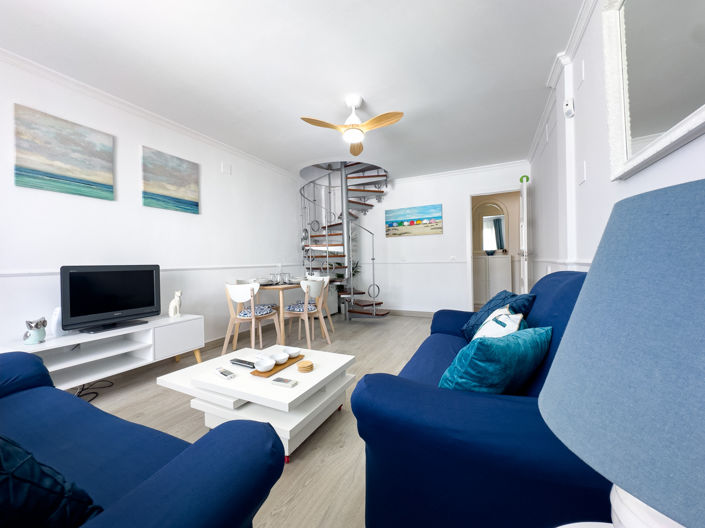 Image No.18-2 Bed Property for sale