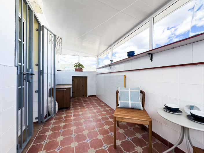 Image No.24-2 Bed Property for sale