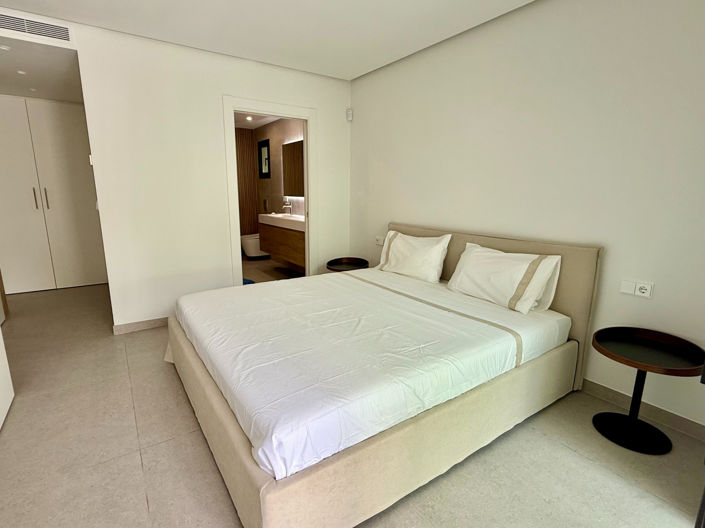 Image No.16-3 Bed Property for sale