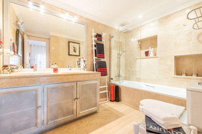 b98le8d7m9k3degpefzhs0lif8u4xzvzhwxtmggyekxx9