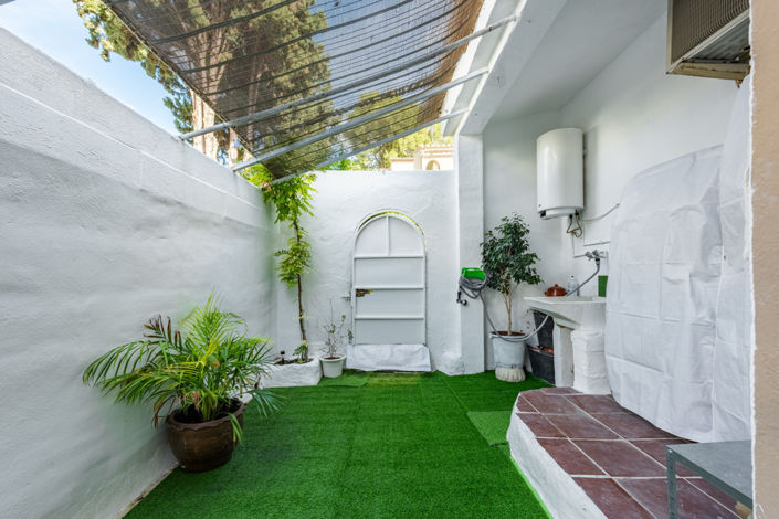 Image No.22-4 Bed Townhouse for sale