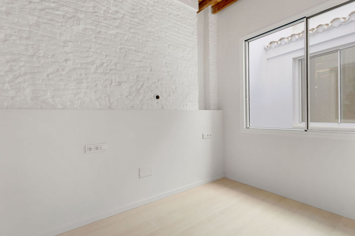 Image No.17-2 Bed Apartment for sale