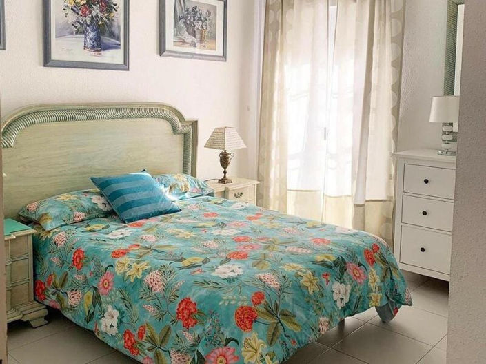 Image No.12-5 Bed Apartment for sale